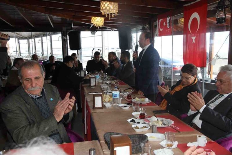 “Belediyelerle geldiler, belediyelerle gitsin istiyoruz”