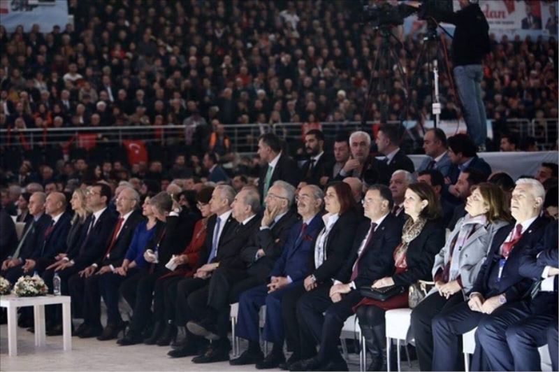 CHP, adaylarını tanıttı