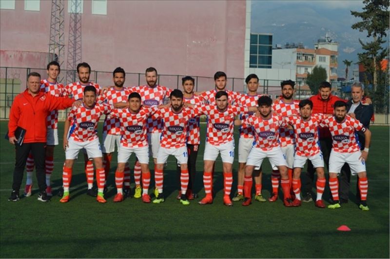 Esen Gençlik, oynamadan kazandı