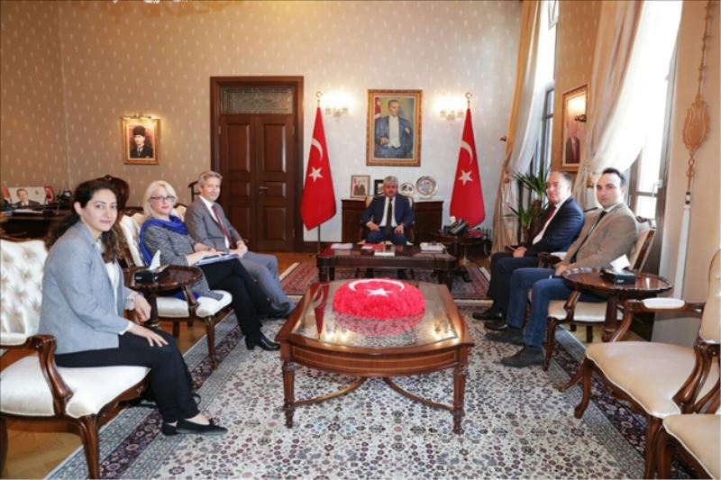 BM´den valiye ziyaret