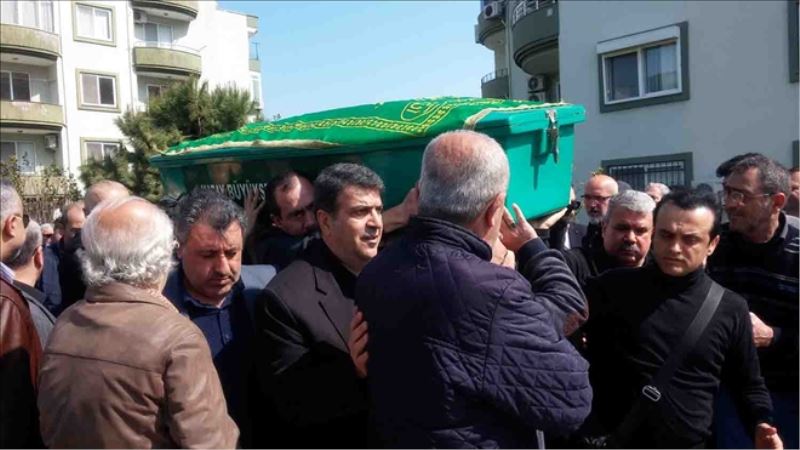 Elmaca dua ve gözyaşlarıyla uğurlandı