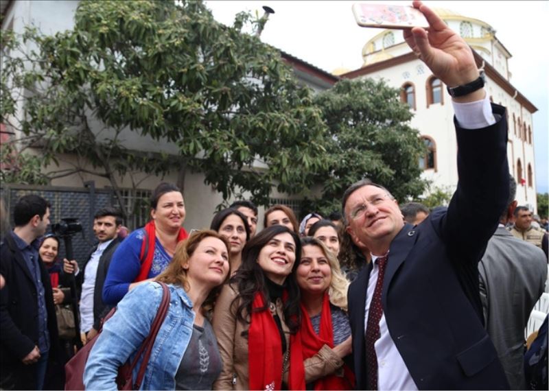 Başka partilere oy verenler yol arkadaşlığı yapıyor