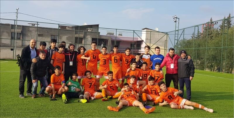 Karaağaç U 15, şampiyon oldu