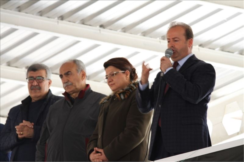 Son toplantısını M. Kemal´de yaptı