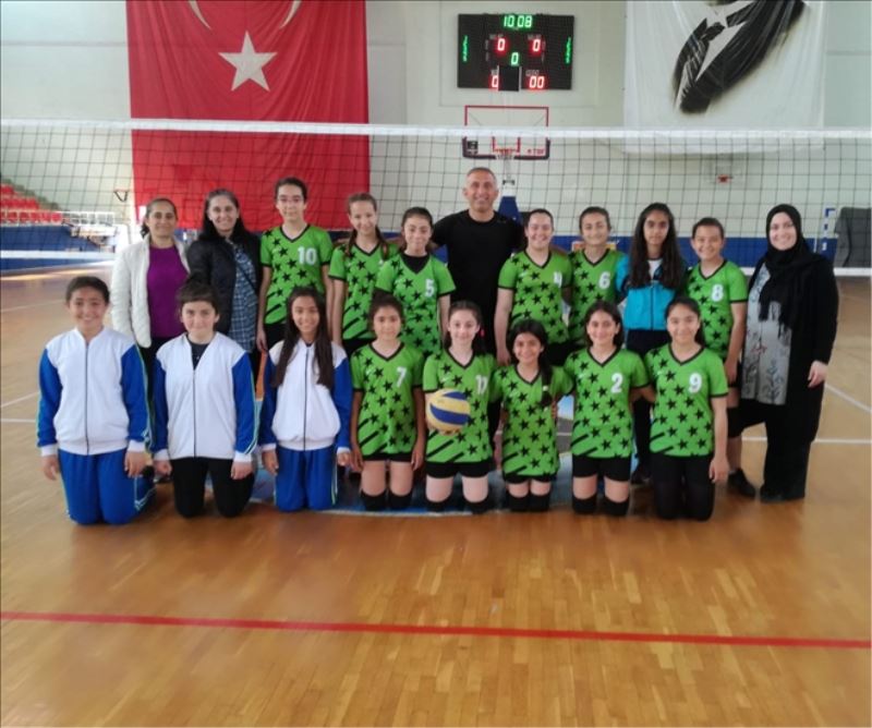 Ortaokullararası Veleybol Turnuvası