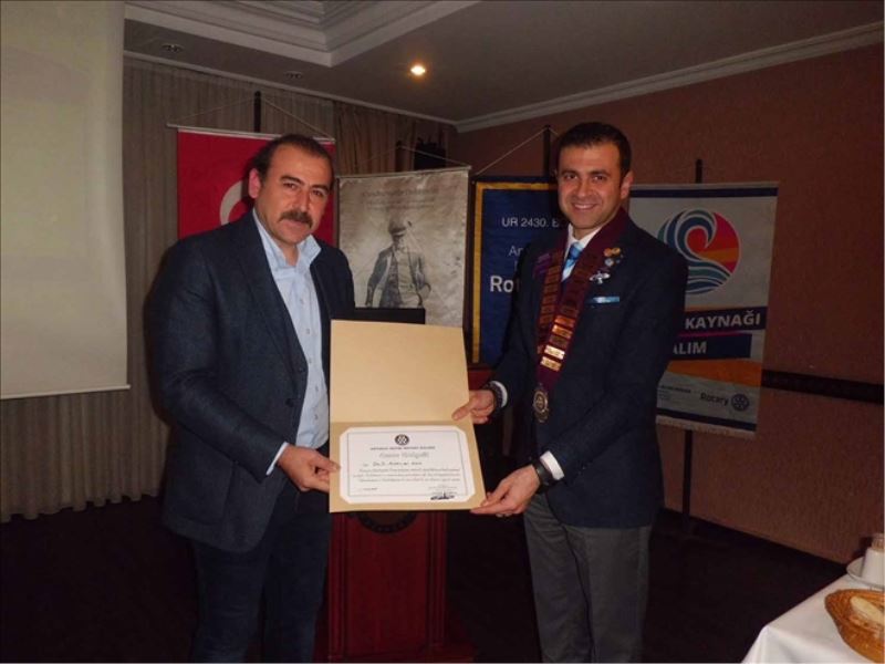 Zahter yağından yara örtüsü geliştirdi