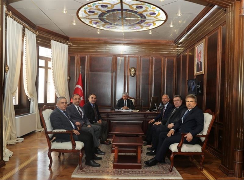 İş insanlarının vali ziyareti