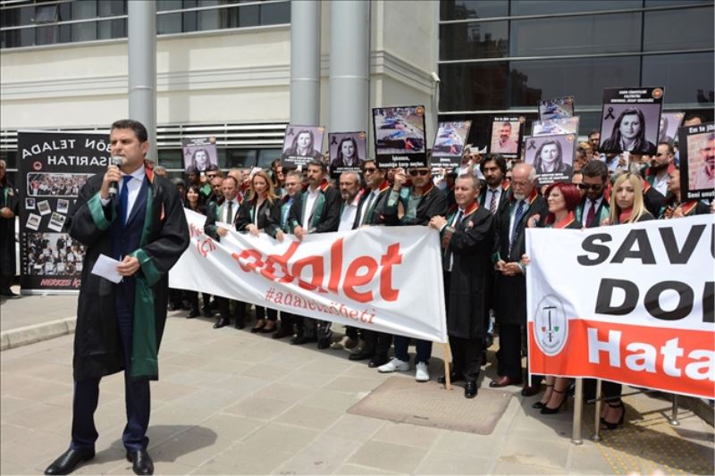 Avukatlardan ´adalet nöbeti´