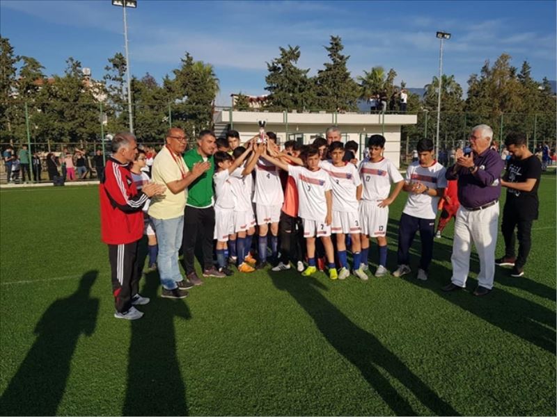 İki kategoride şampiyonlar belirlendi