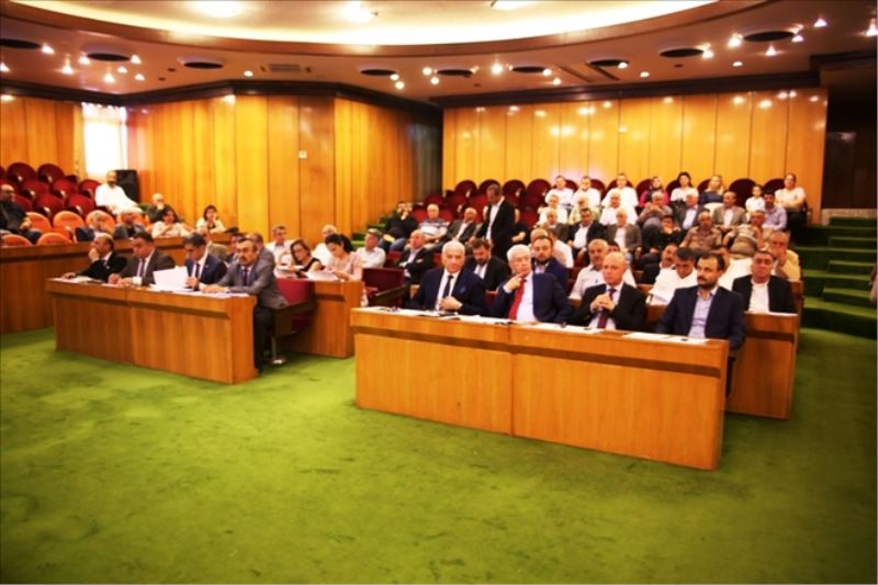 CHP: Suriyelilerin işyerleri denetlensin