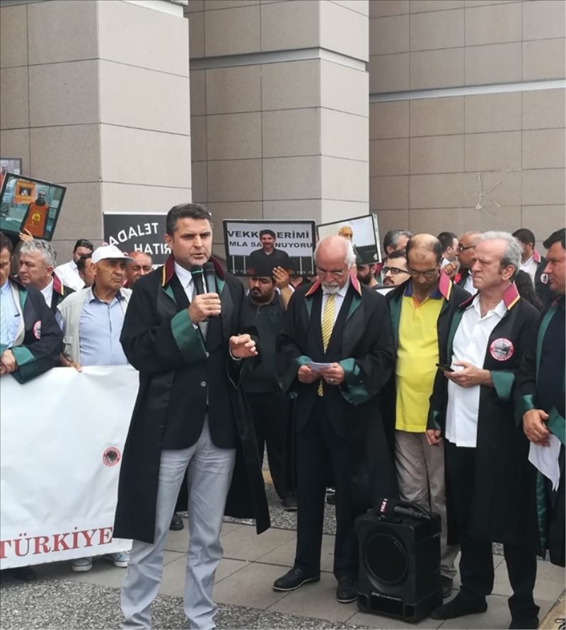 Avukatlar pasaport değil, ´adelet istiyor´