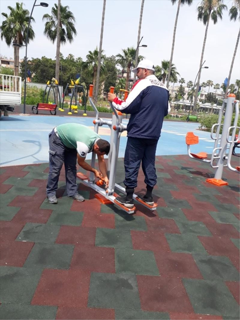 Parklardaki oyun gruplarına bakım