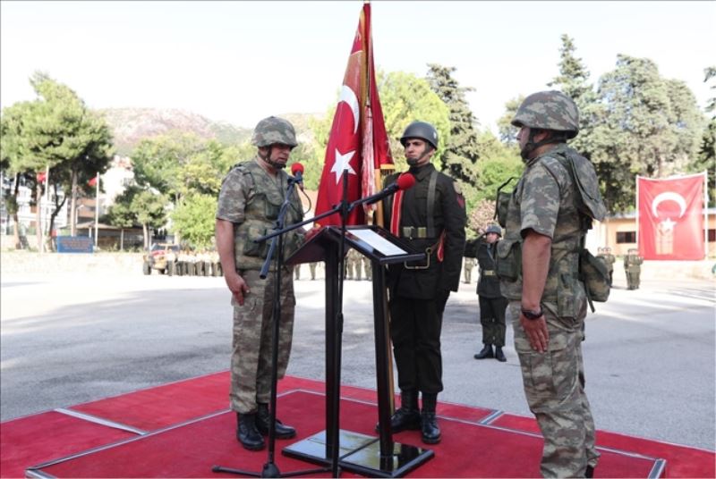Hudut alayında devir-teslim töreni