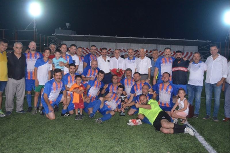 Şampiyonlar, belediye takımları