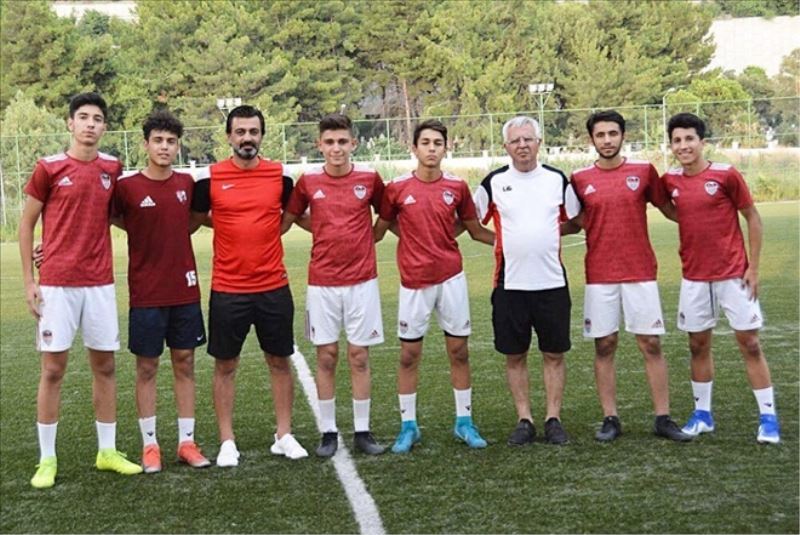 Eski takımıyla bayramlaştılar