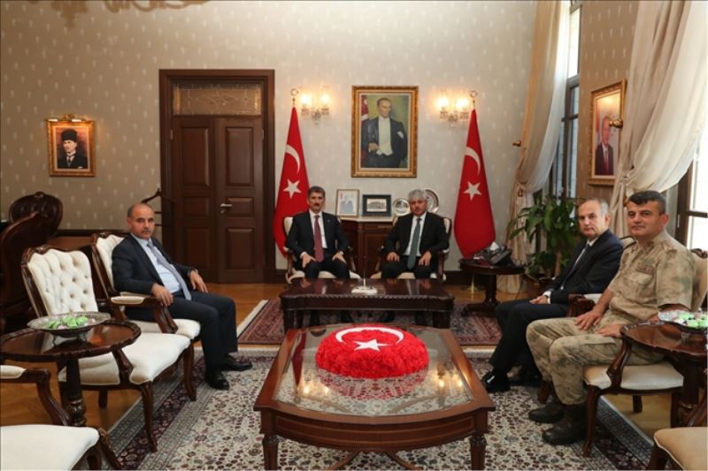 Bakan Yardımcısının valilik ziyareti