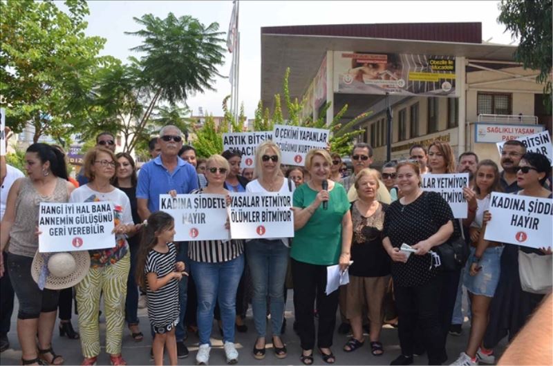 Kadına şiddet protesto edilmeye devam ediliyor