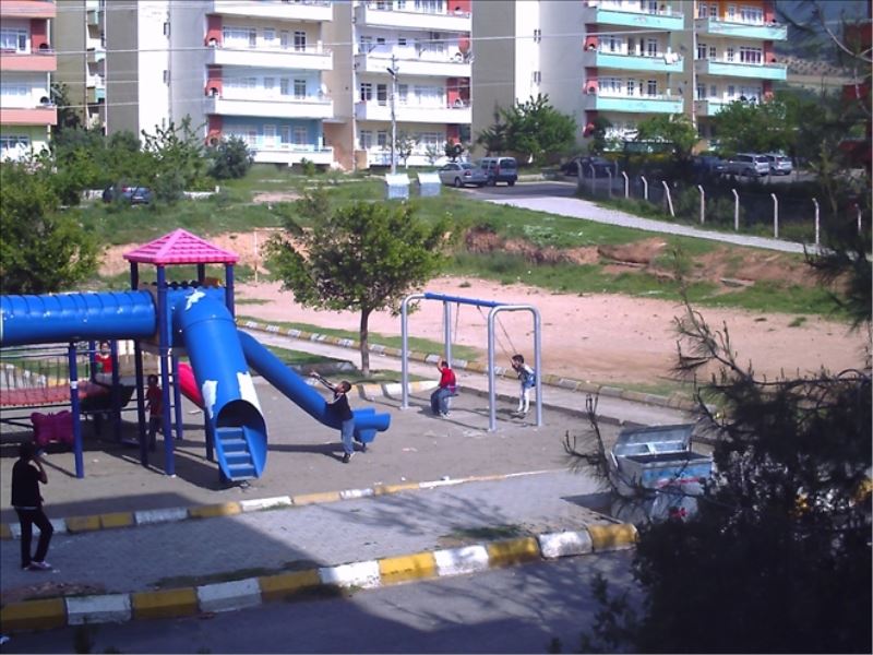 İki ilçeye bağlı yaşıyorlar