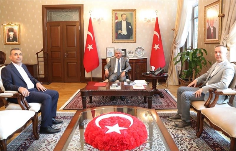 Valiye nezaket ziyareti