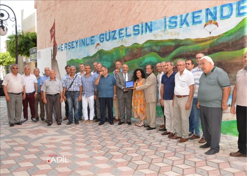 Çarşı duvarı resimle şekillendi