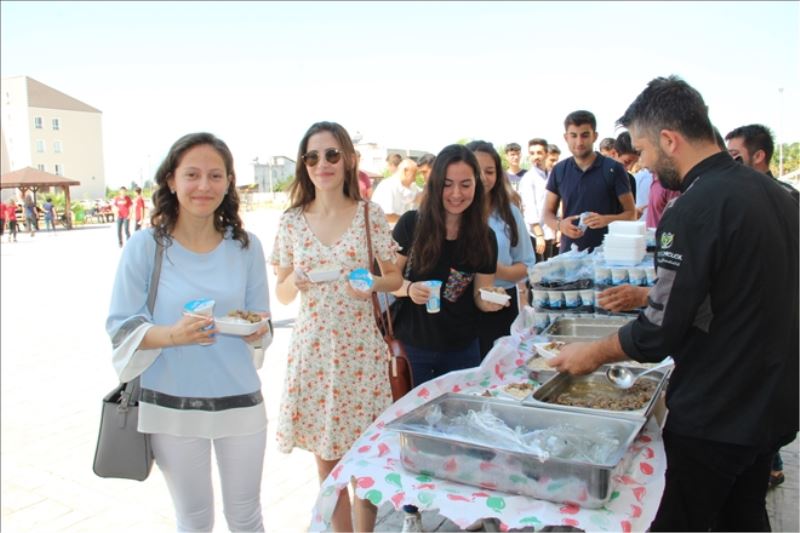 Mezunlar pilav gününde buluştu