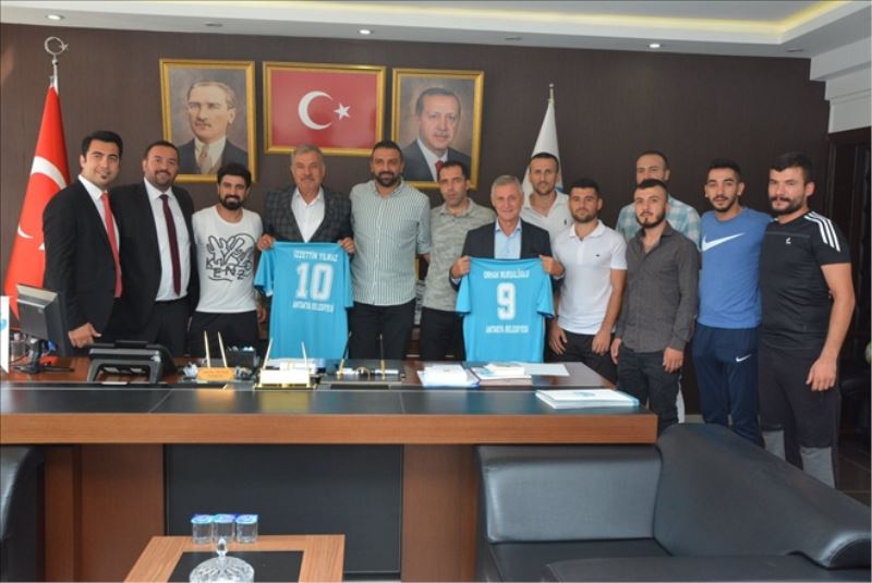 Belediye takımından transfer sözleşmesi