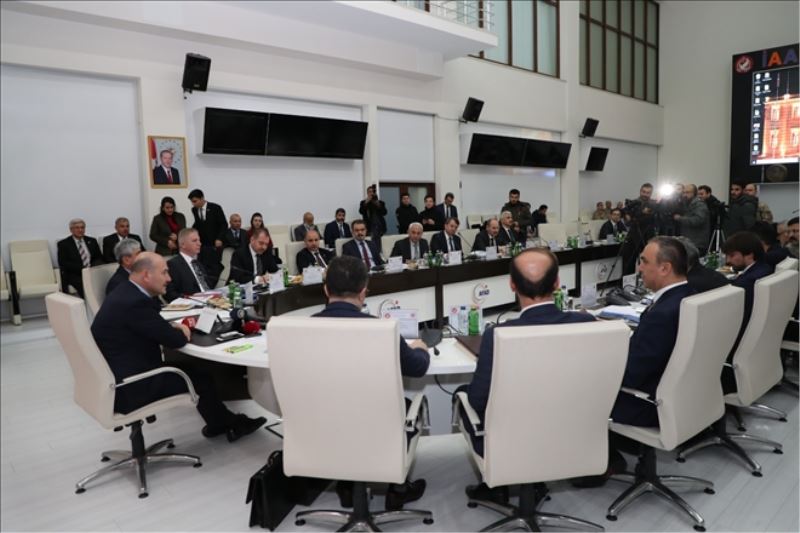 Bakan Soylu: 250 bin kişilik hareketle karşı karşıyayız