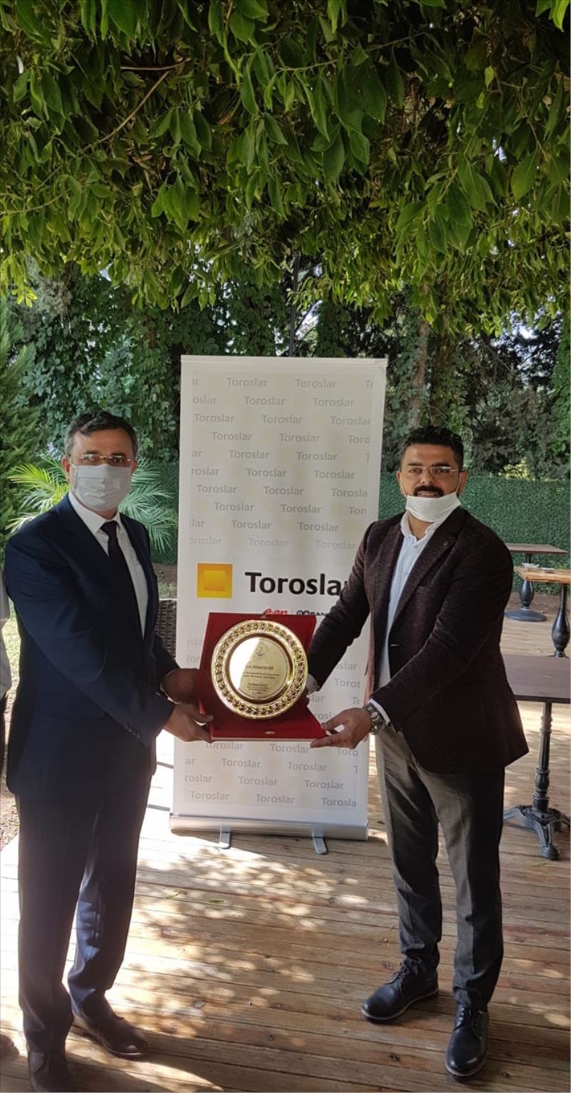 Muhtarlardan Toroslar EDAŞ´a ´plaket´
