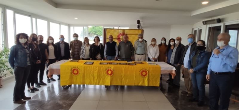 Emeklilerle pandemi koşullarında vedalaşıldı