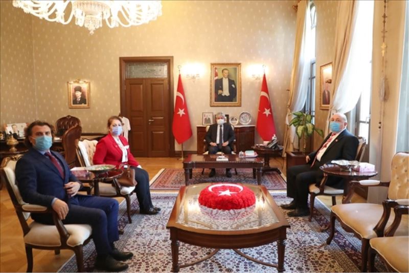 Diş hekimlerinin vali ziyareti