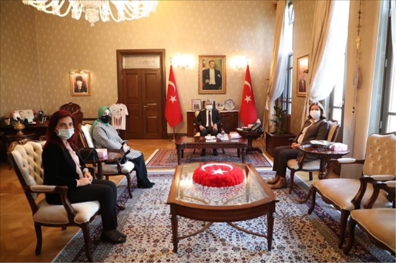 AKP´li vekillerin vali ziyaret