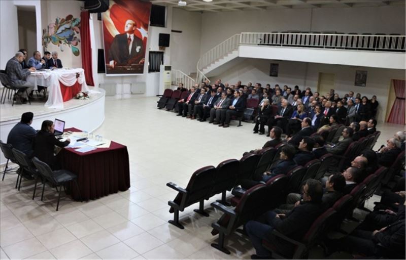 Okul yöneticileriyle eğitim toplantısı