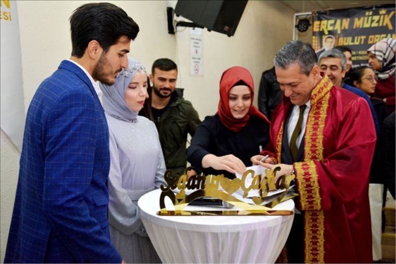 Belen Belediyesinden toplu nikah