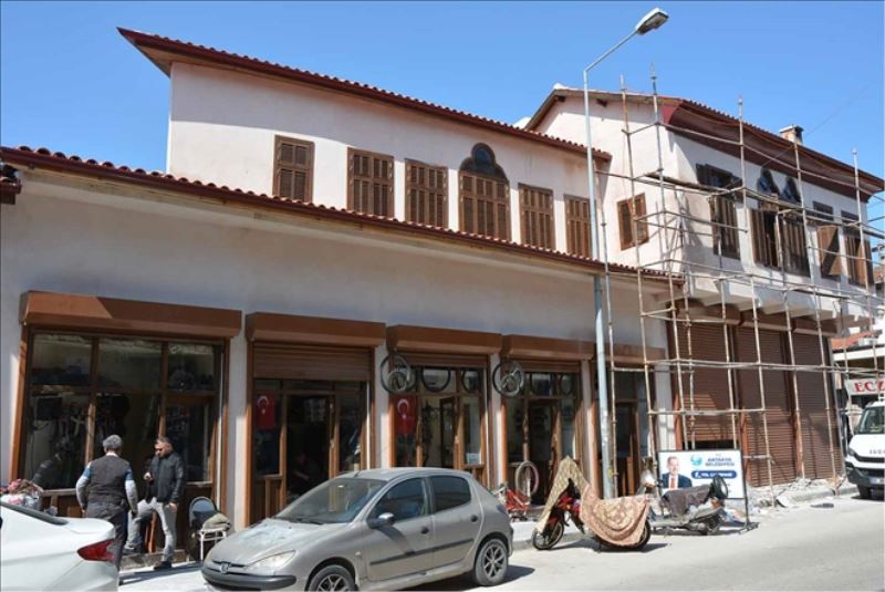 Kurtuluş Caddesine 5 milyon lira hibe