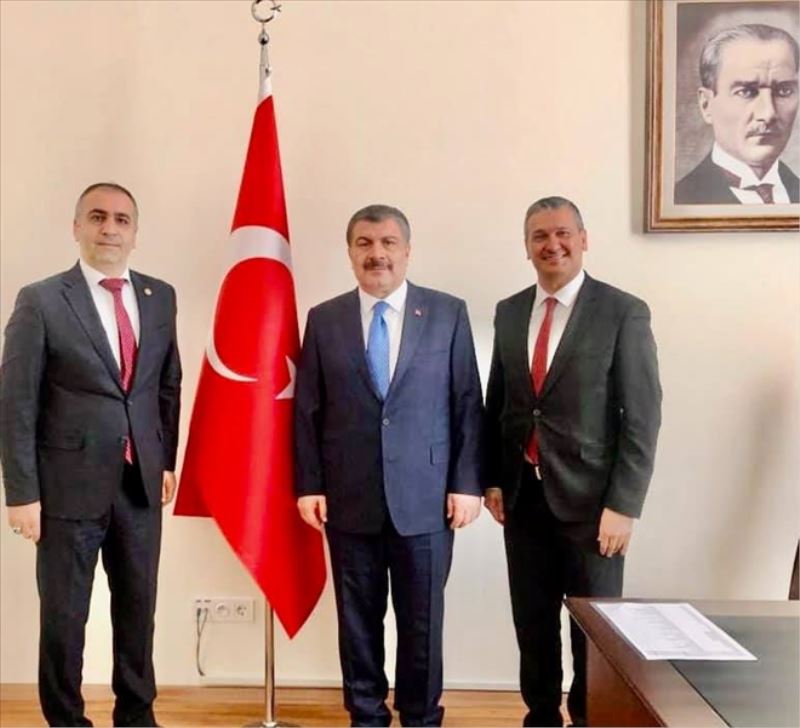 Gündeminde Belen Hastanesi var