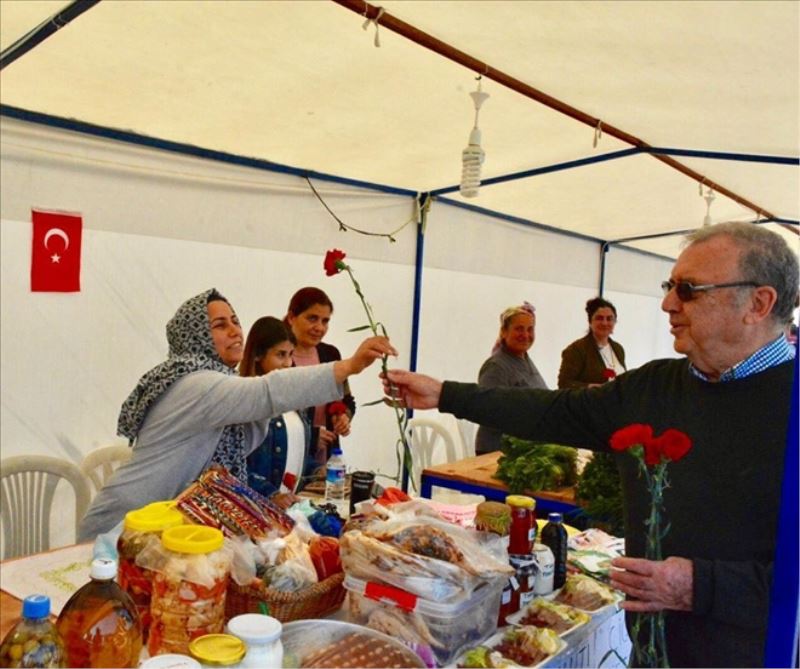 Kadın Eli Semt Pazarı´nda 8 Mart