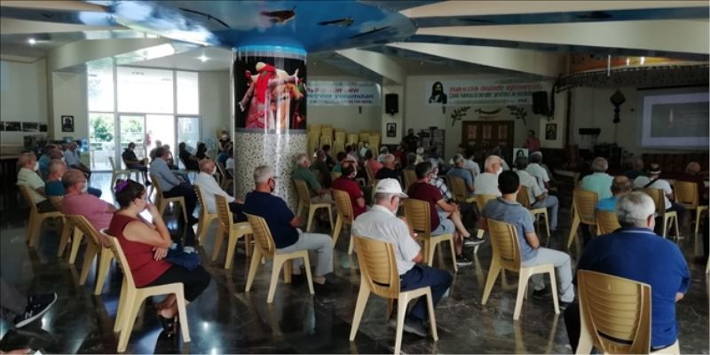 Katliam sanıkları yurt dışında