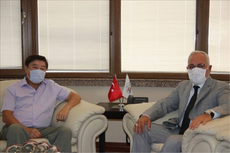 İskenderun´da belediyeyi de ziyaret ettiler