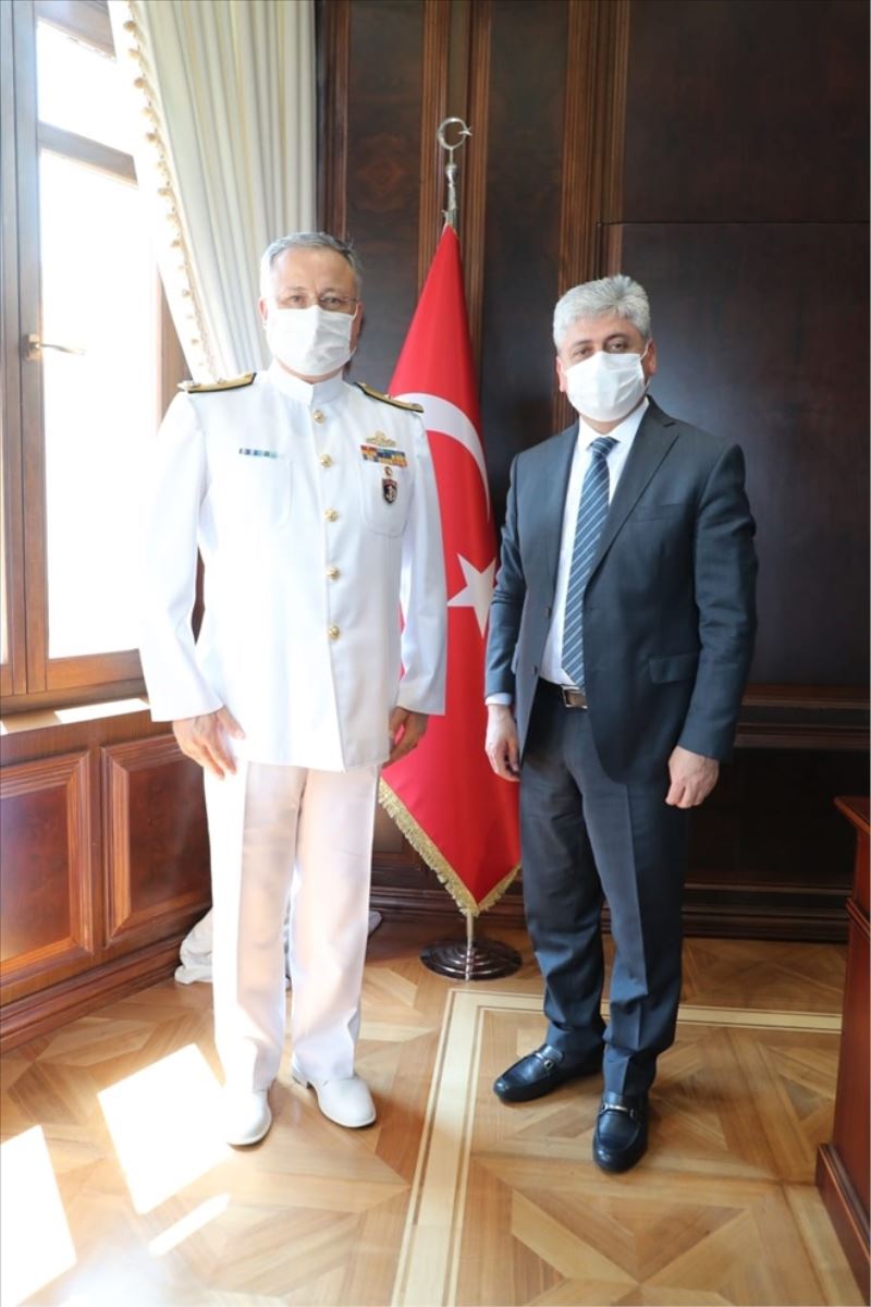 Komutanların veda ziyareti