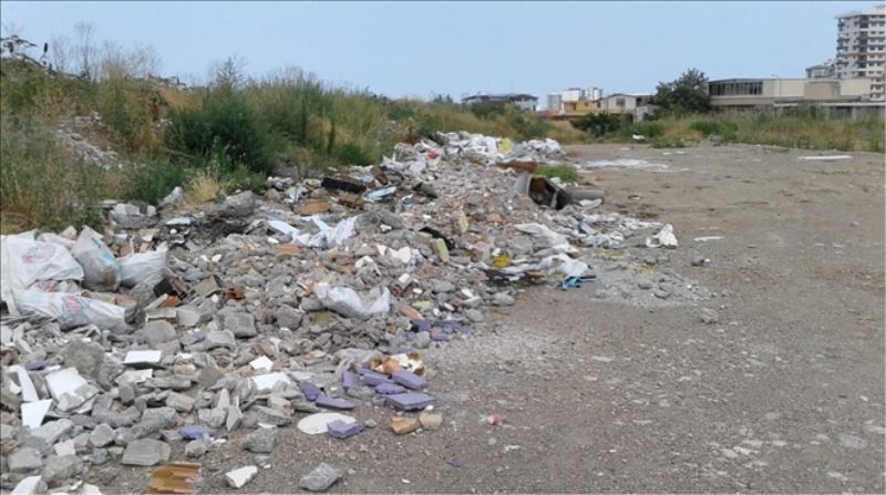 Sakarya´da ´moloz kirliliği´