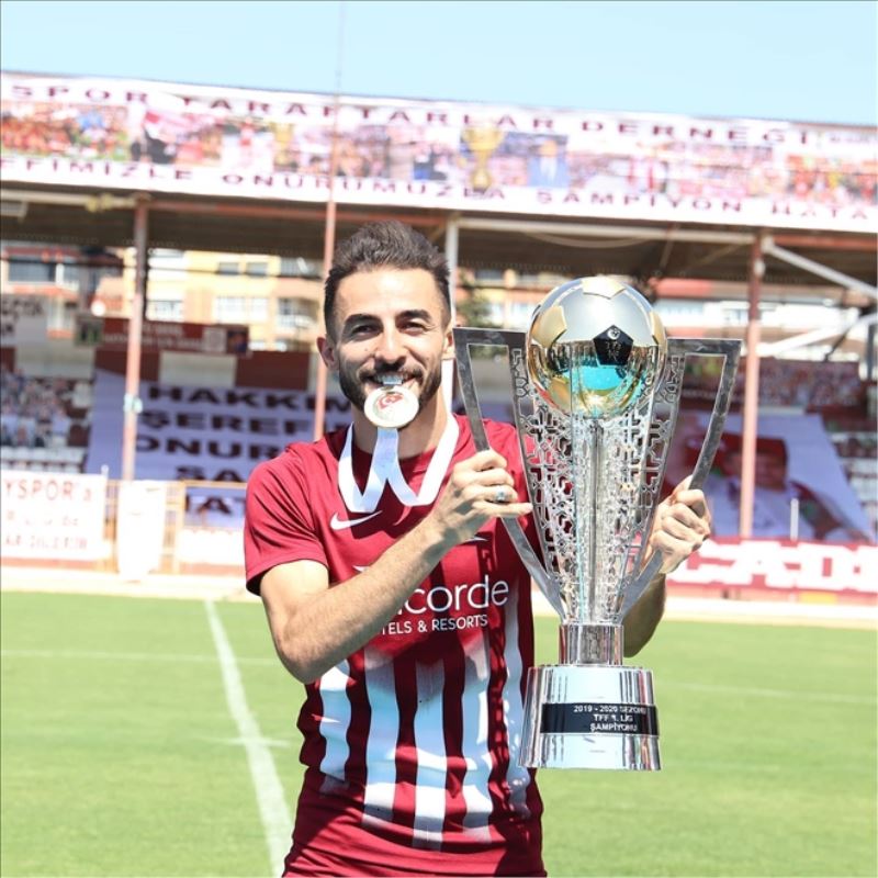 Hatayspor, H. Gür ile yolunu ayırdı