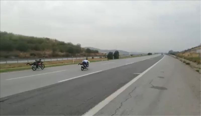 Otoyolda motosiklet yarışına ceza