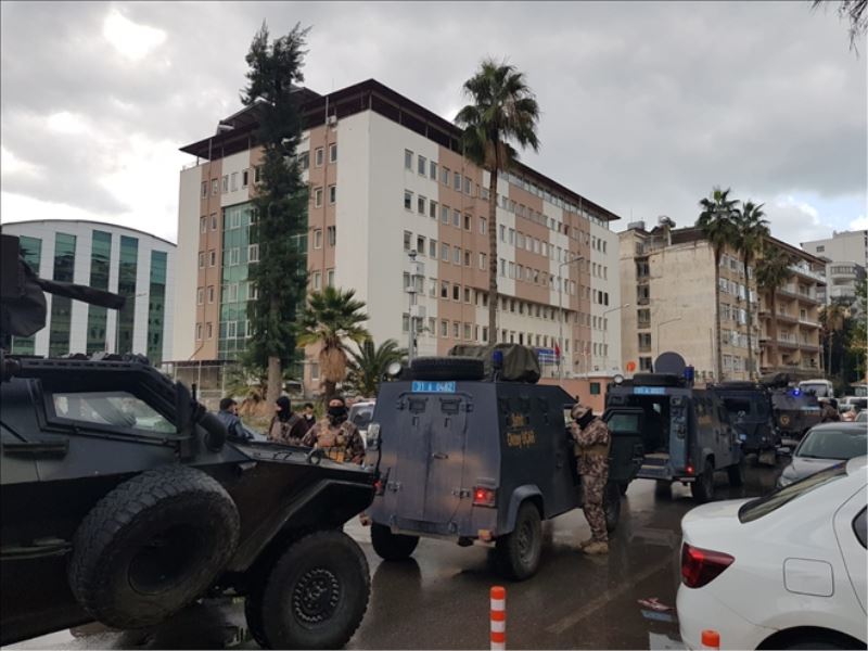 İskenderun´da 10 adrese ´hırsızlık operasyonu´
