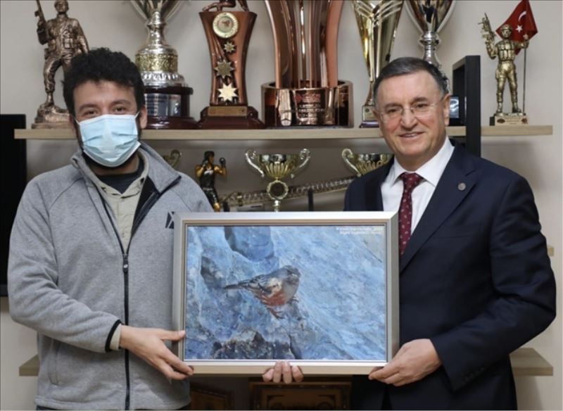 Kuş gözlemine davet etti