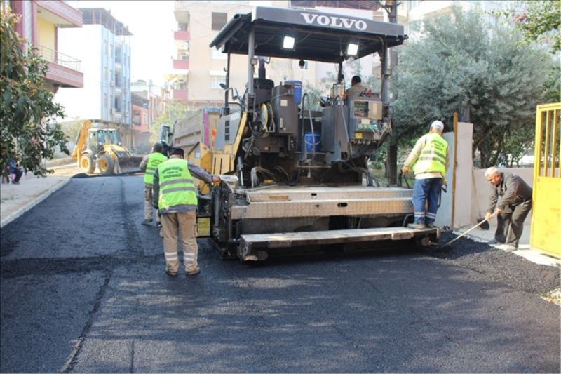 Samandağ´da asfaltlama sürüyor