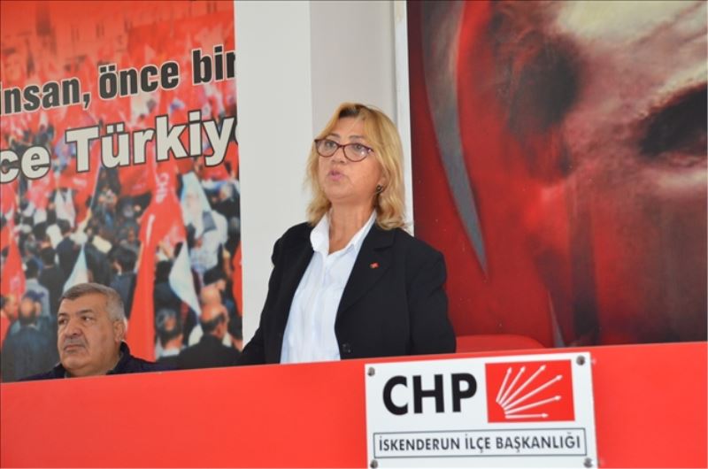 Demokrasiden uzaklaştıkça kadına şiddet artıyor