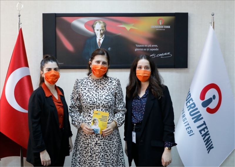 Lösemi farkındalığı için turuncu maske