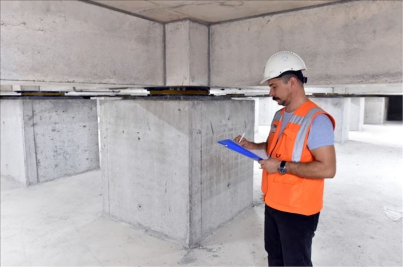 Hastane inşaatına ´deprem izolatörü´