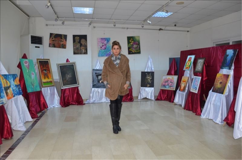 ´Nefes bebek´e destek sergisi HEM´de sürüyor