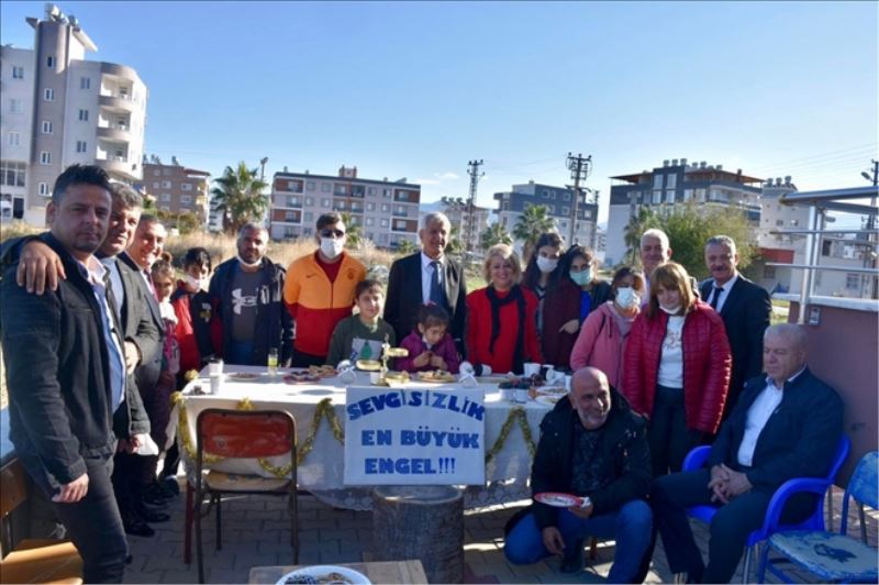 Hayatlara dokundular
